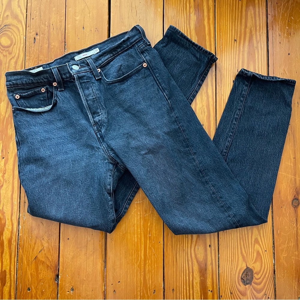 Levi’s Wedgie Fit Jeans